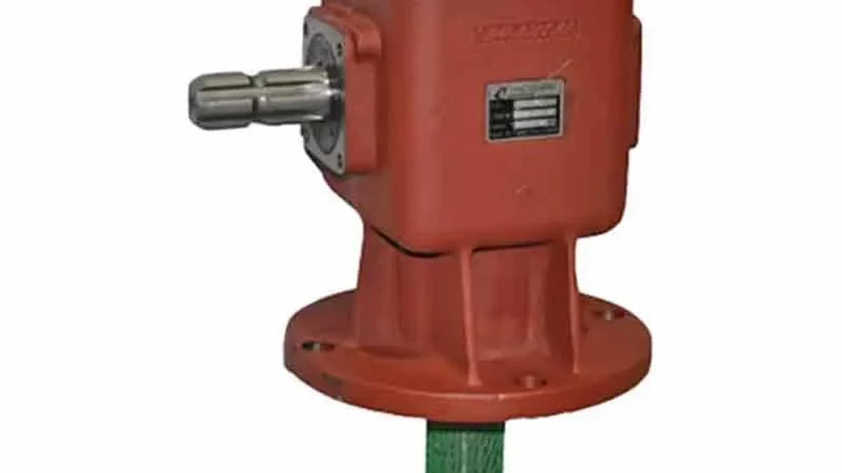 Boîtier d’angle à bride, utilisé pour la transmission de puissance par cardan sur machines agricoles.