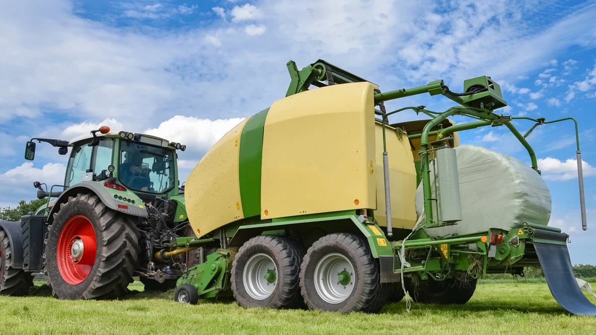 Cardan agricole sur presse à balles rondes